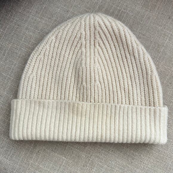 Everlane‎ Cashmere Blend Cream Knit Soft Beanie Winter Hat Women's OS - Picture 1 of 7